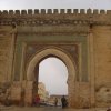 Maroc (المغرب) - Meknès (مكناس) - Bab Berdaïne, construite au XVIIe siècle par (...)